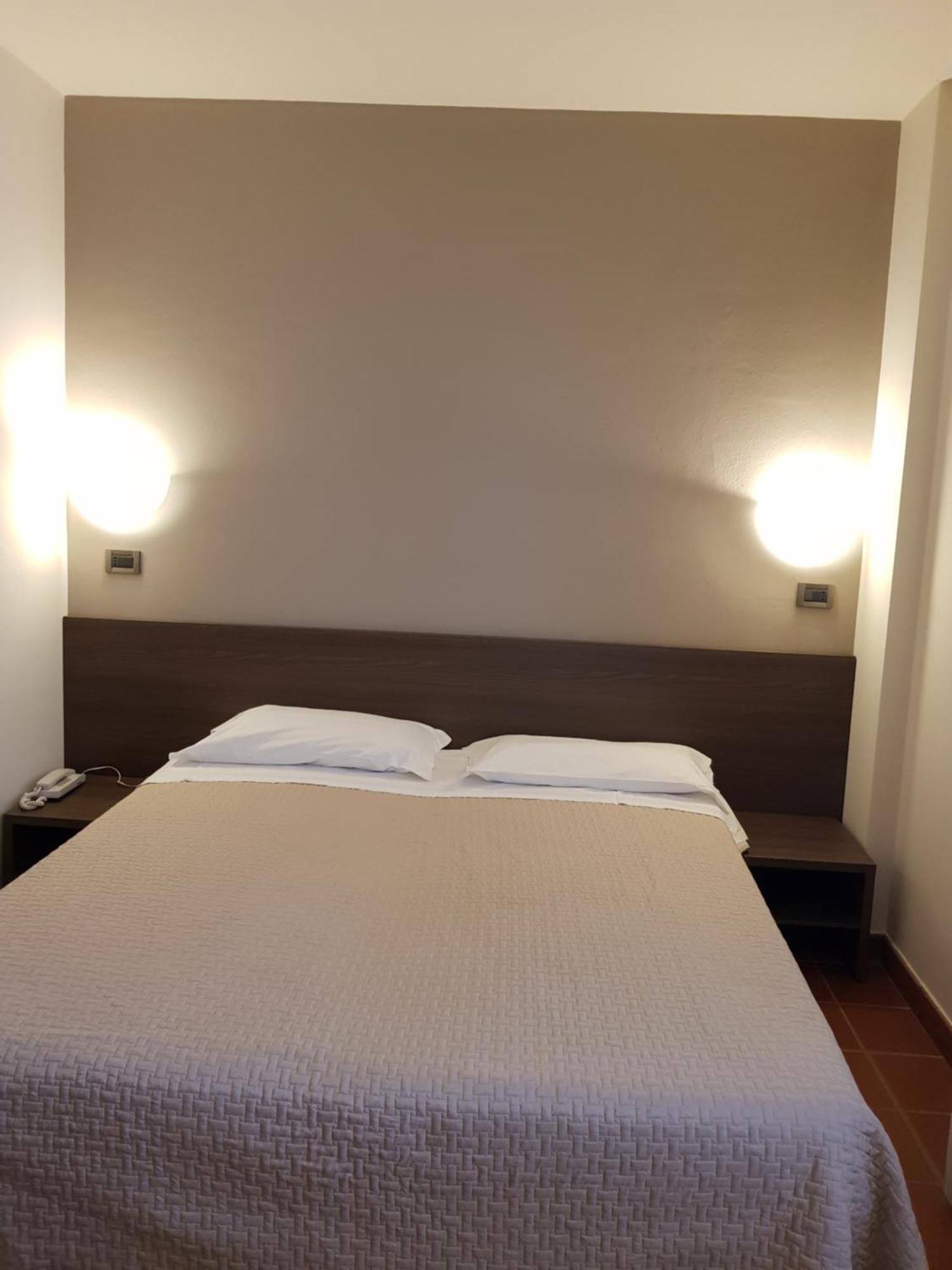 Hotel Rio Rè San Marino Quarto foto