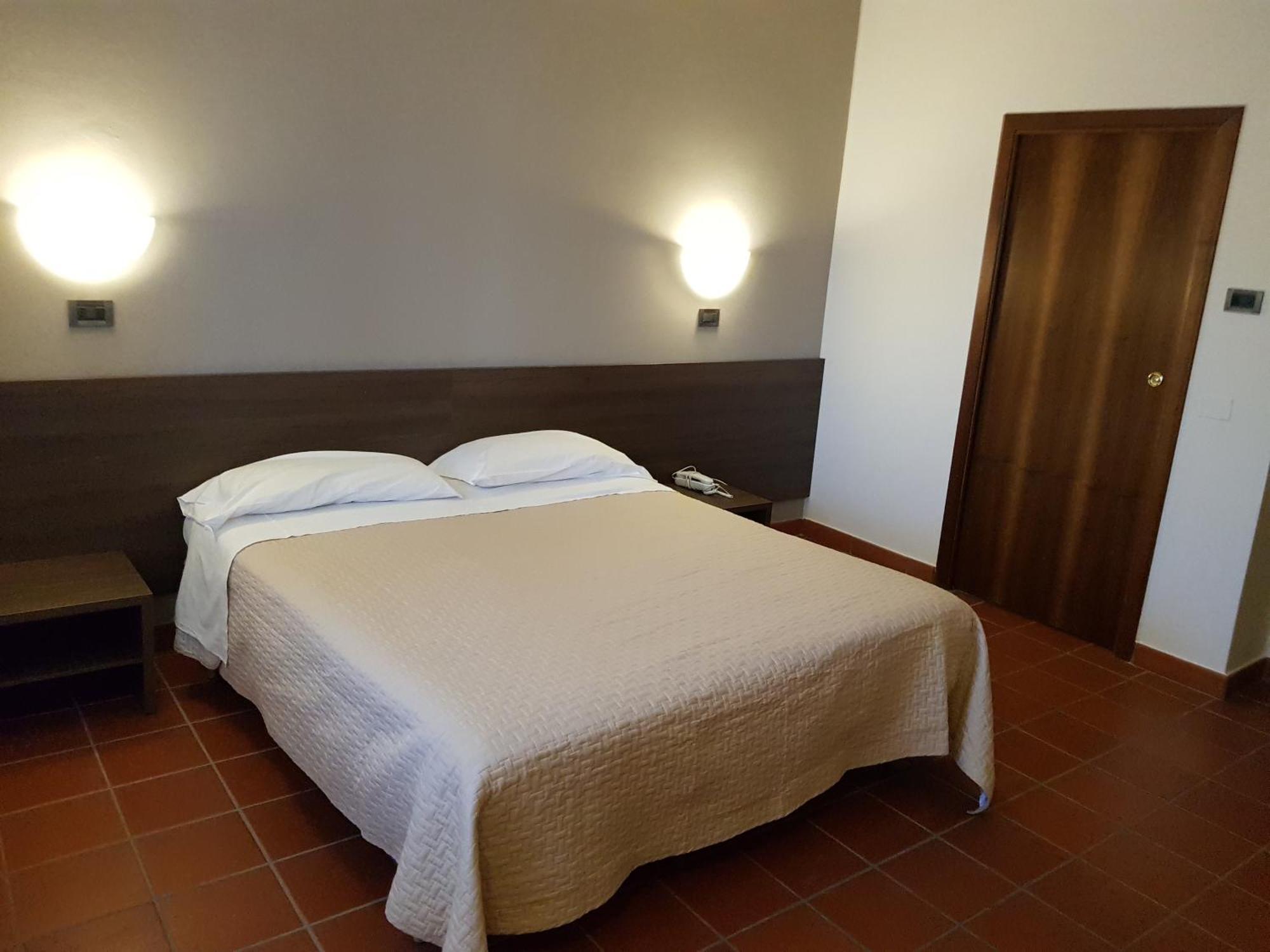 Hotel Rio Rè San Marino Quarto foto