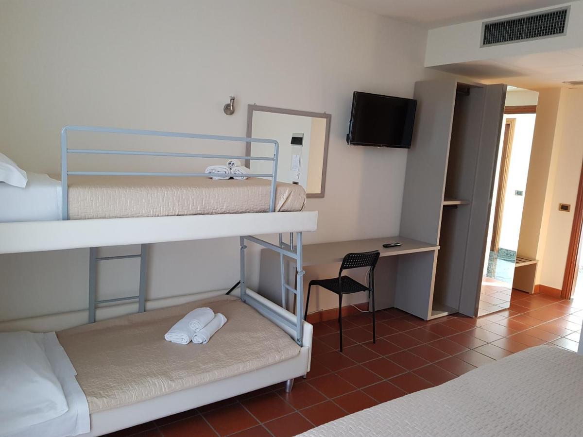 Hotel Rio Rè San Marino Quarto foto